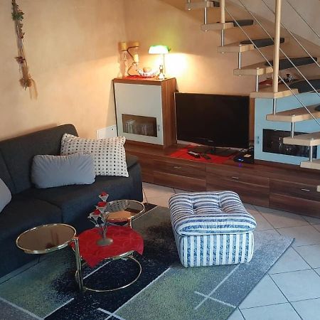 Ferienwohnung Regina Sankt Peter-Freienstein Extérieur photo