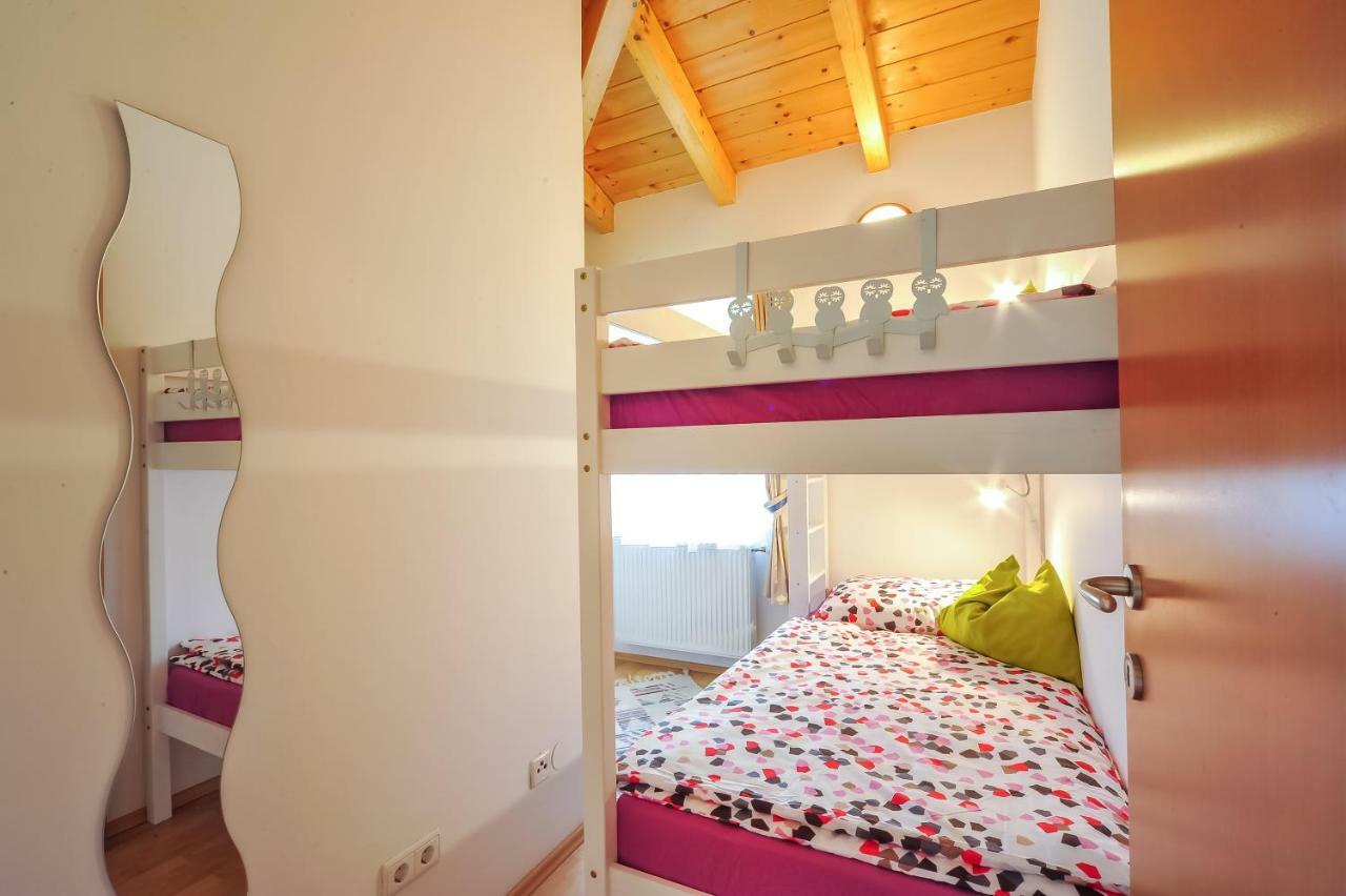 Ferienwohnung Regina Sankt Peter-Freienstein Extérieur photo
